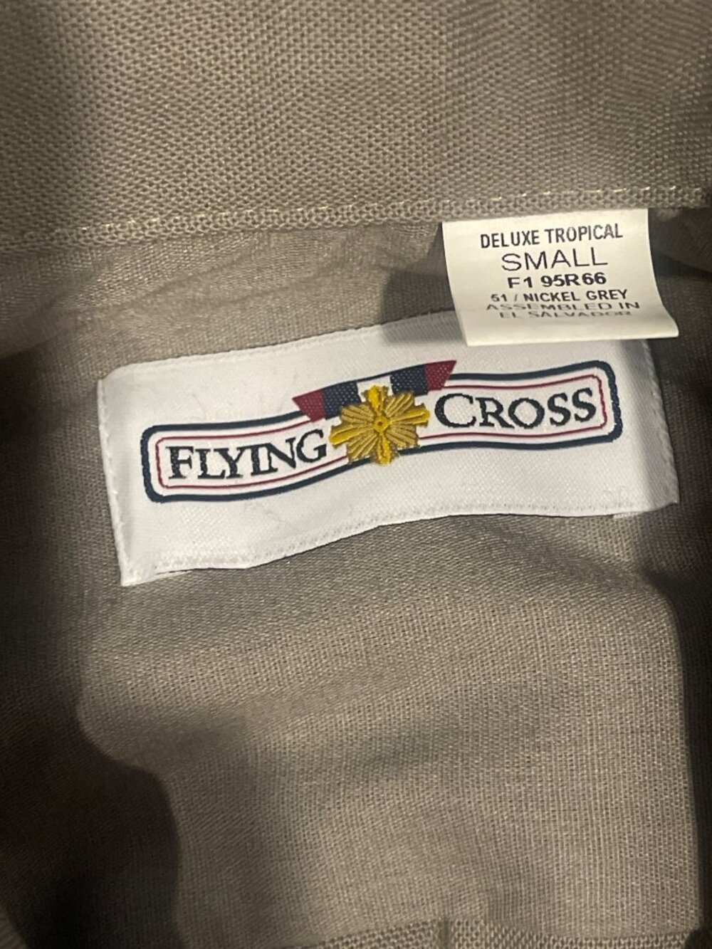 NWT Flying Cross Men’s Deluxe Tropical SS Shirt Small Nickel Grey 95R66 - Picture 2 of 3